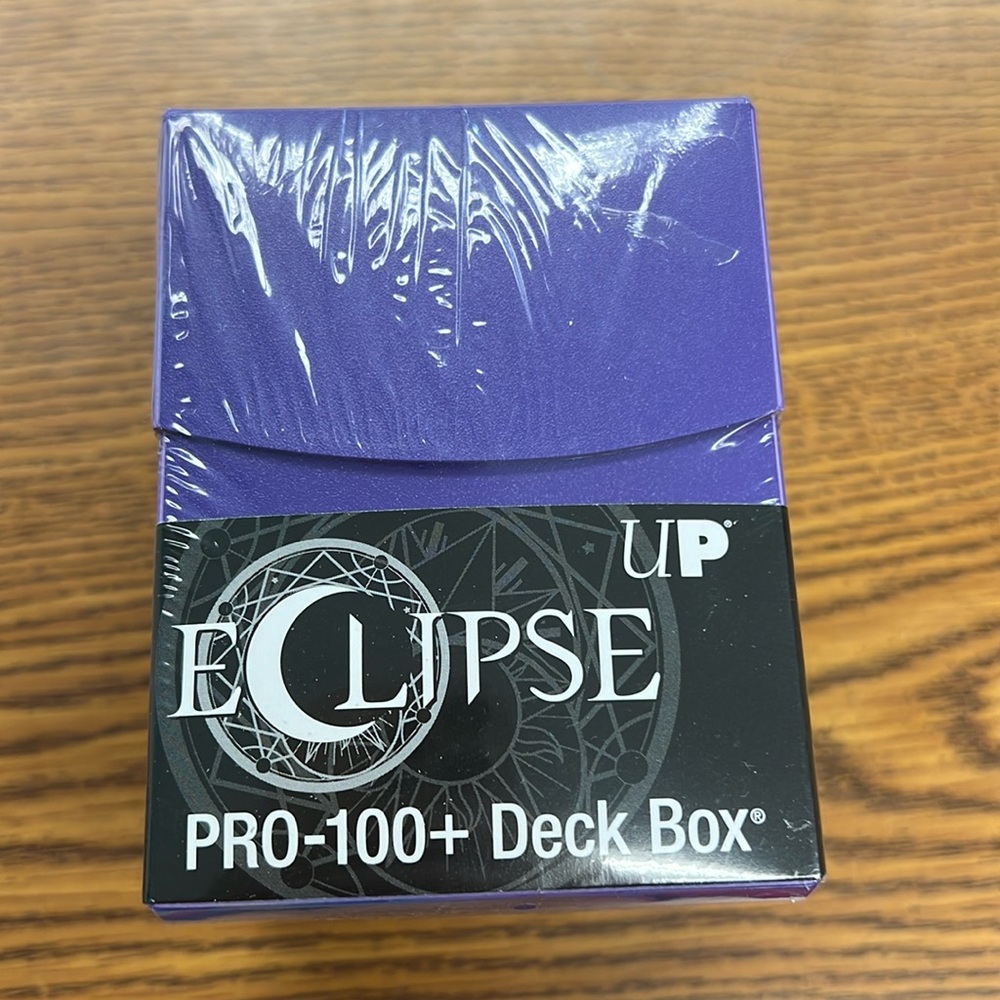 Eclipse Pro 100 purple ultra pro deck box for Pokémon MTG cards